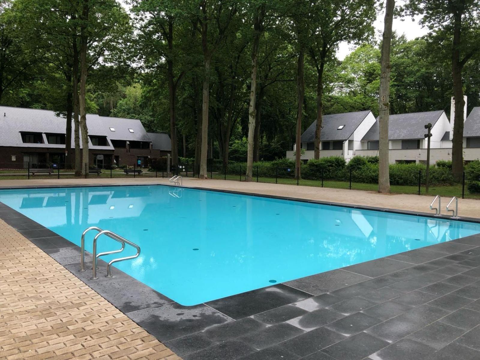 Chalet In Het Bos - Gezin - Wandelaars - Digital Nomads - Hs Wifi - Fijnspar 108 Aan de Wolfsberg Экстерьер фото